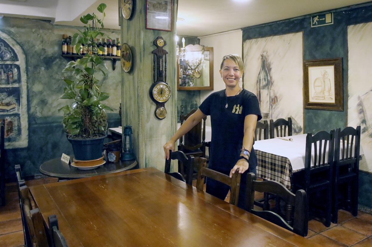 Alima Salima Amar, en su restaurante gijonés.