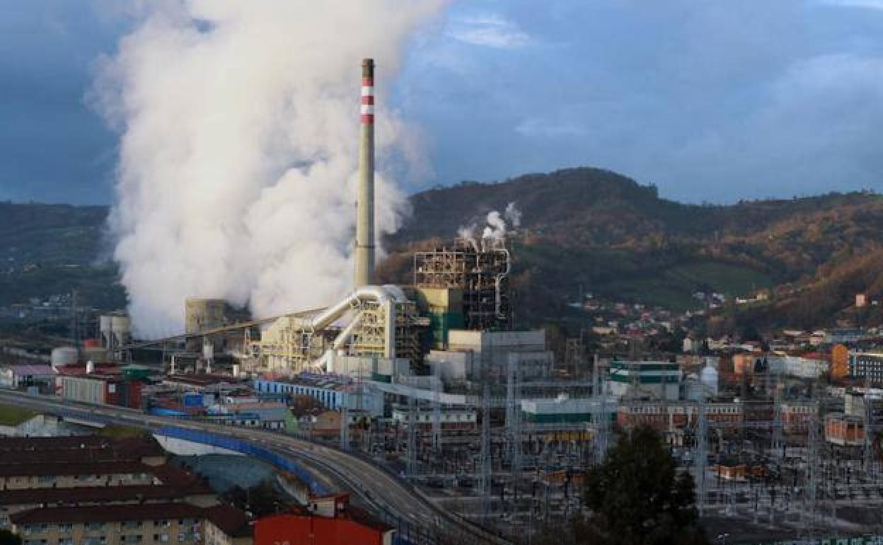 Central térmica de Lada.