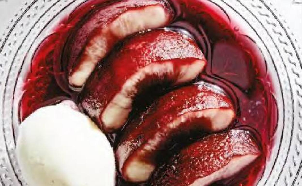 Plato de manzanas borrachas elaborado por José Andrés 