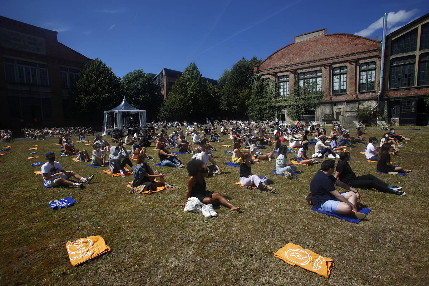 Fotos: Una autopista de sonido en la fábrica de armas de La Vega