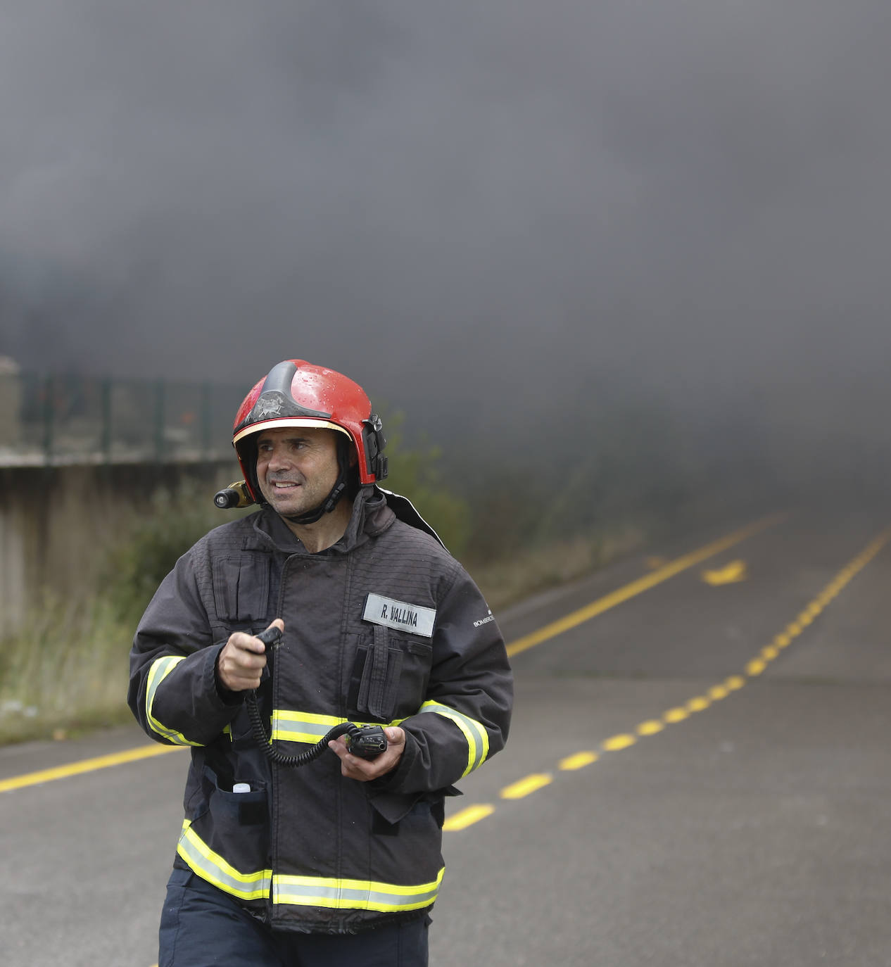 Hasta el lugar de los hechos se desplazaron varias patrullas de bomberos