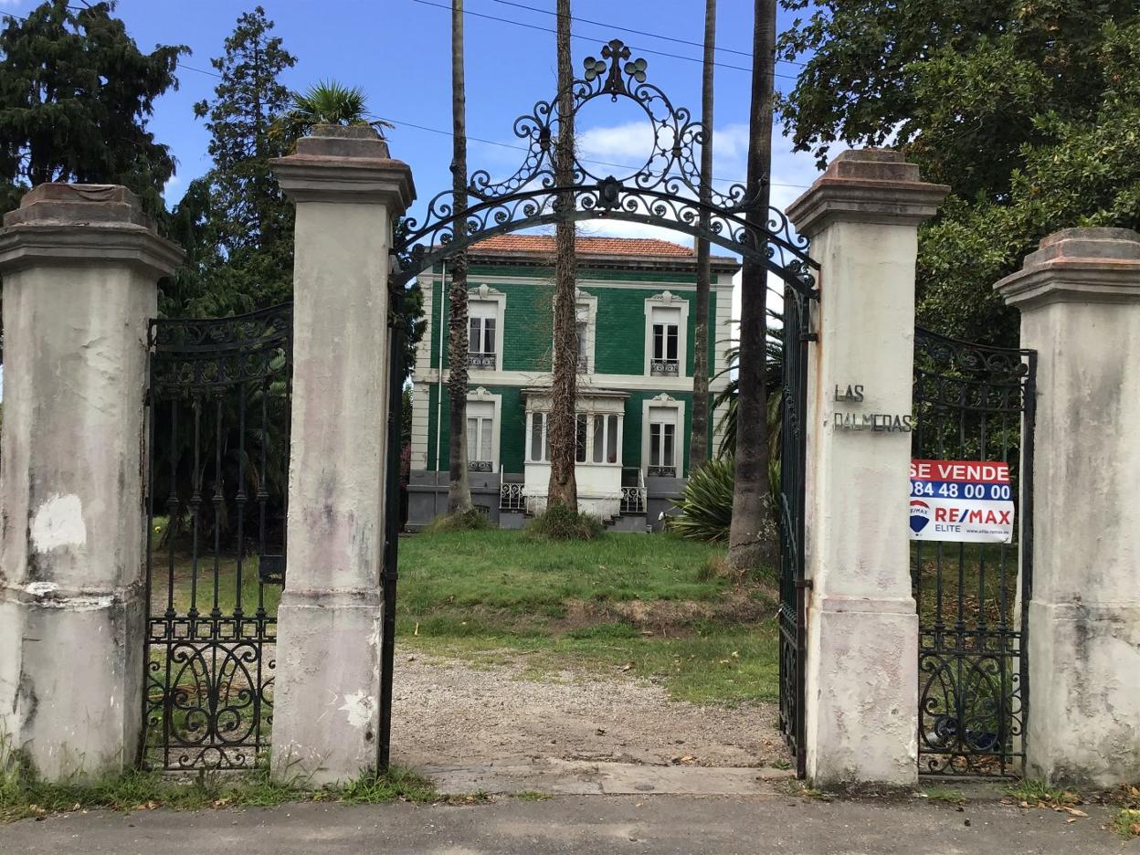 Vivienda a la venta en el Camino de los Narcisos en Somió, Gijón. 