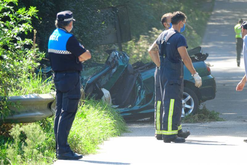 Una persona ha fallecido y cuatro han resultado heridas, dos de ellas de carácter grave, en un choque frontal entre Posada y Balmori, en Llanes. 