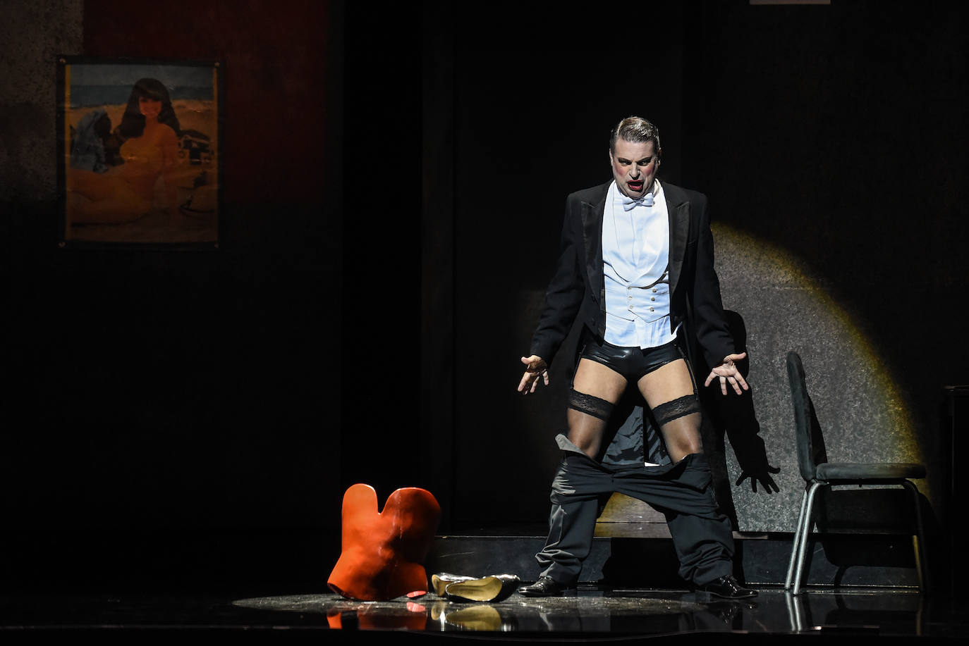 'L'heure espagnole', de Maurice Ravel, y 'Les mamelles de Tirésias', de Francisc Poulenc, abren la 73ª edición de la temporada de ópera de Oviedo en el Teatro Campoamor.