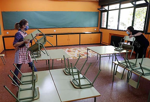Vuelta al cole 2020 | Educación dedicará 40 millones al profesorado y a asegurar los centros contra la covid
