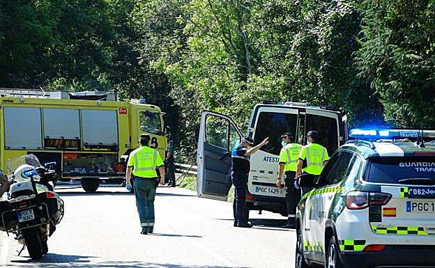 Una persona fallecida y cuatro heridas, dos de ellas graves, en un choque frontal en Llanes