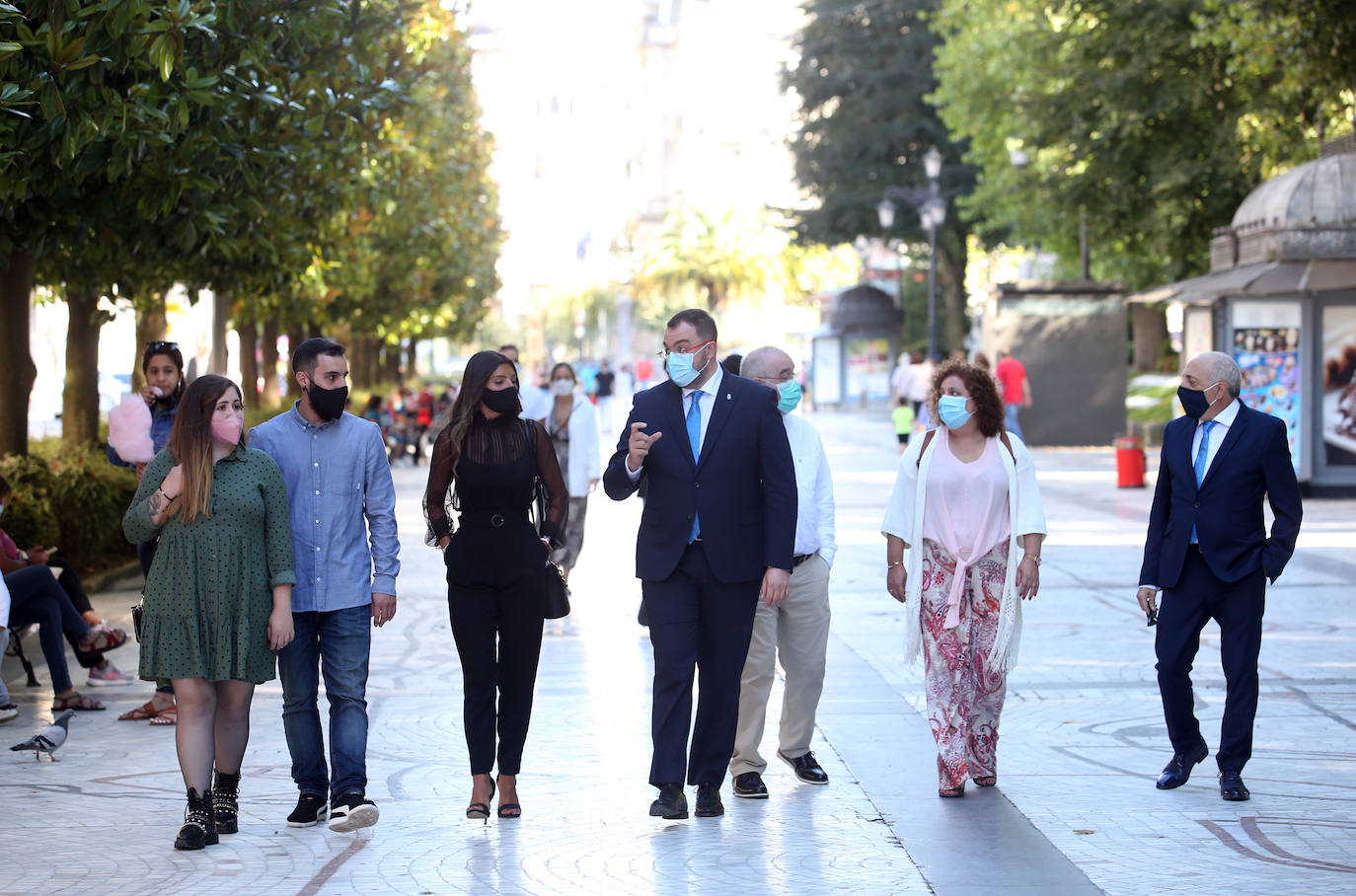 «Sería una falta de respeto que este 8 de septiembre nos comportásemos como si no pasara nada», reconoce el presidente del Principado en un acto institucional del Día de Asturias que, marcado por la pandemia, «quebró una tradición de décadas», la de la entrega de las Medallas del Principado.