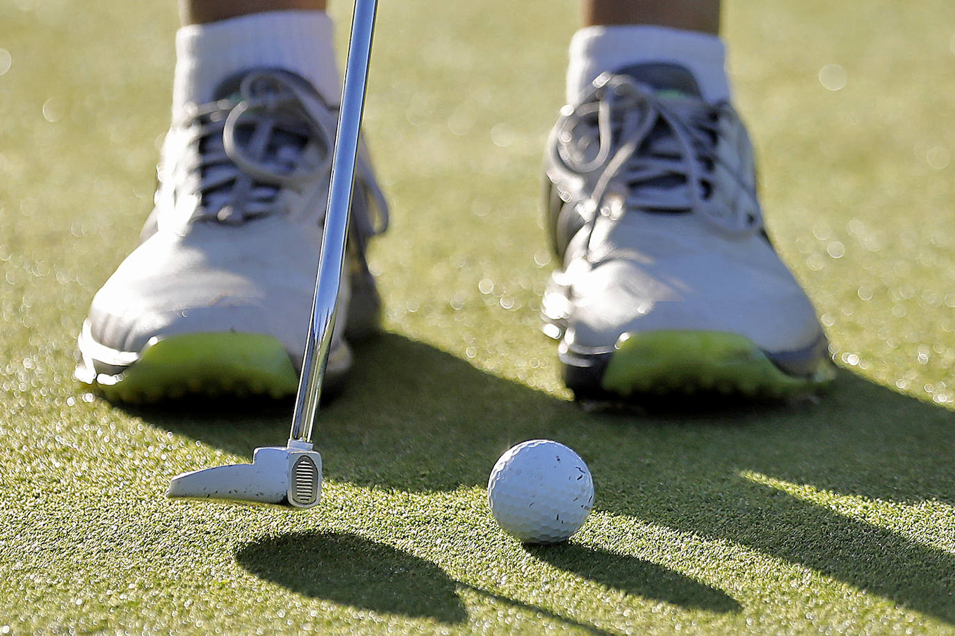 El Campo Municipal de Golf La Llorea acoge durante este miércoles y el jueves la primera edición de este torneo competitivo entre equipos sénior de Gijón y Oviedo, organizado por Golf Sénior Asturias (GSA). 