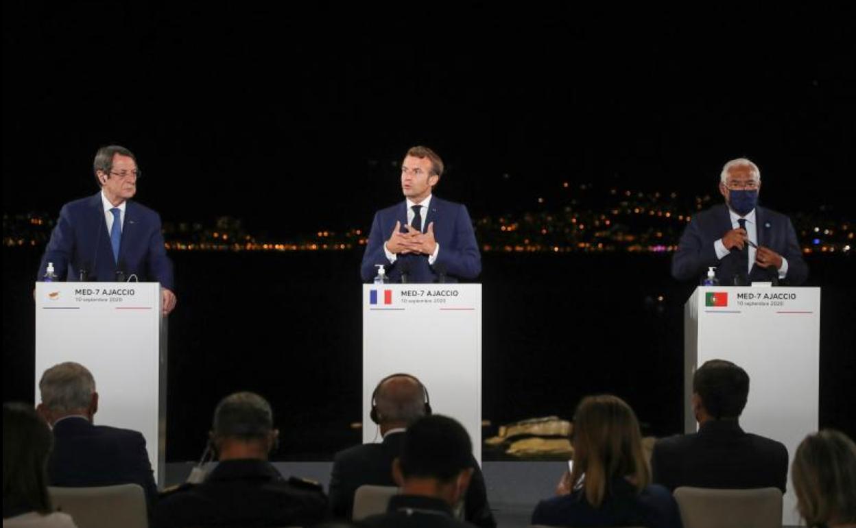 La celebración del séptimo foro informal de países del Mediterráneo.