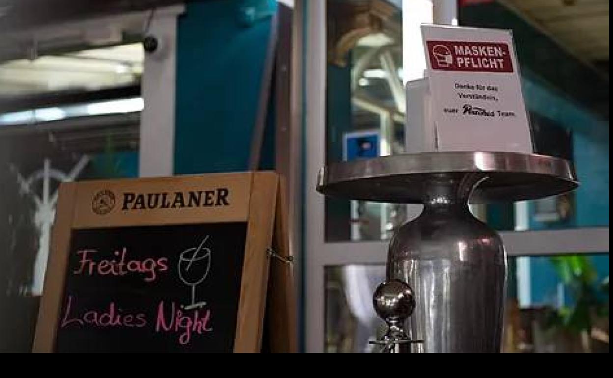 Bar de copas Peaches, en la localidad alemana de Garmisch-Partenkirchen, donde supuestamente se produjo el contagio masivo