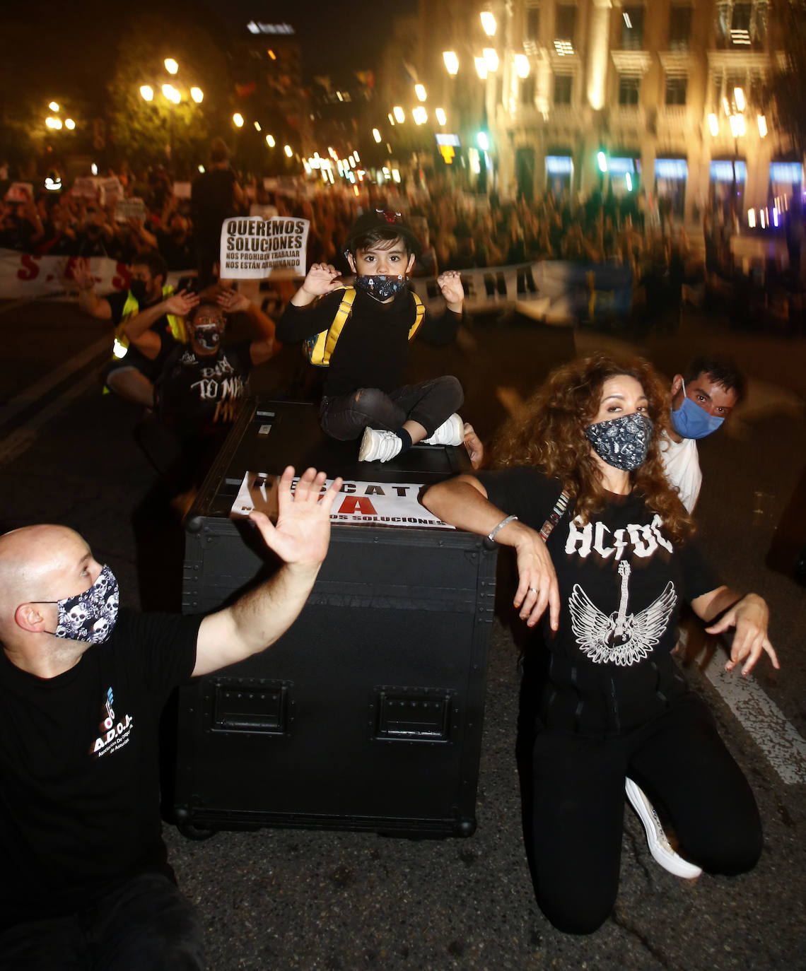 Fotos: El sector del espectáculo y de los eventos exige atención y ayudas en Oviedo