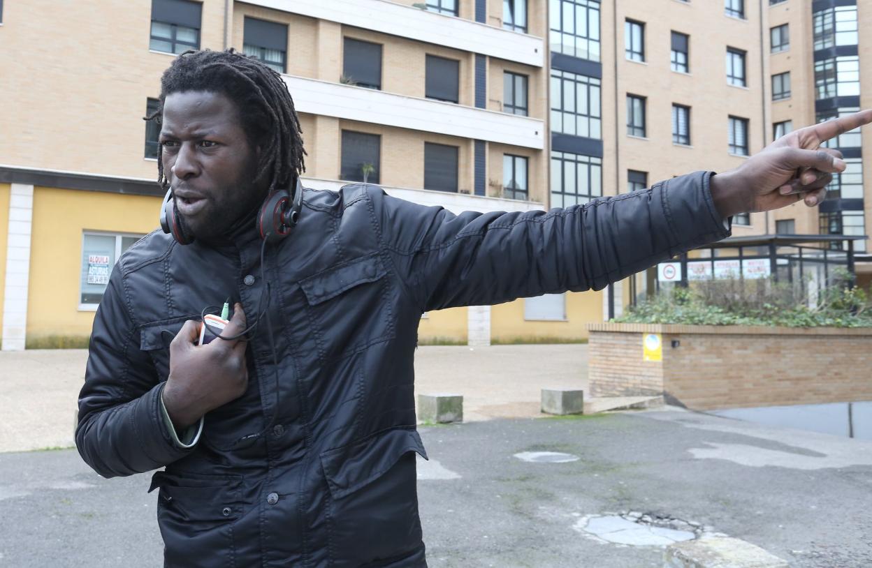 Papagore Ndoye, a la salida de los juzgados en 2016.