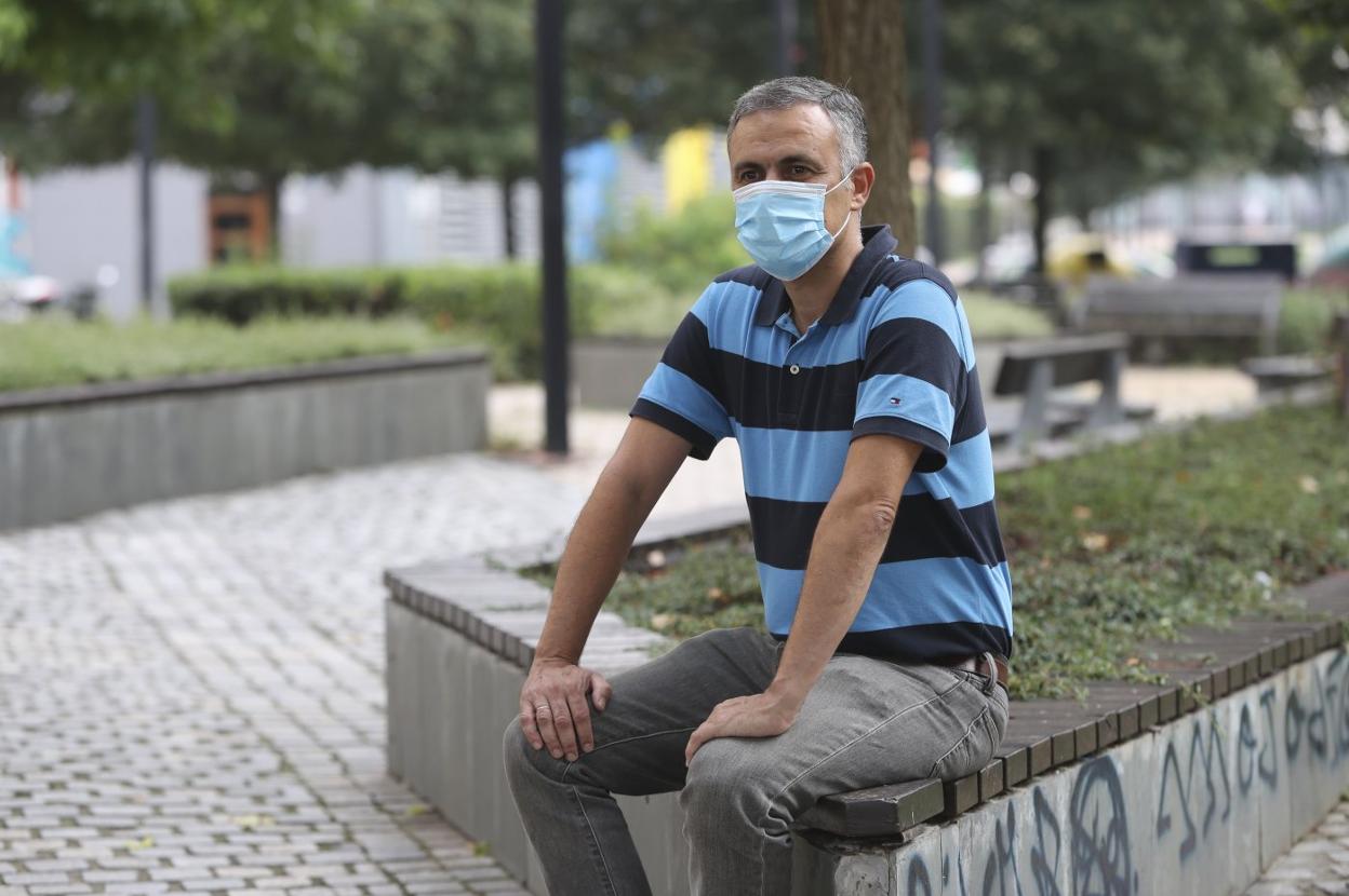 El secretario general socialista, en el parque de Teodoro Cuesta. 
