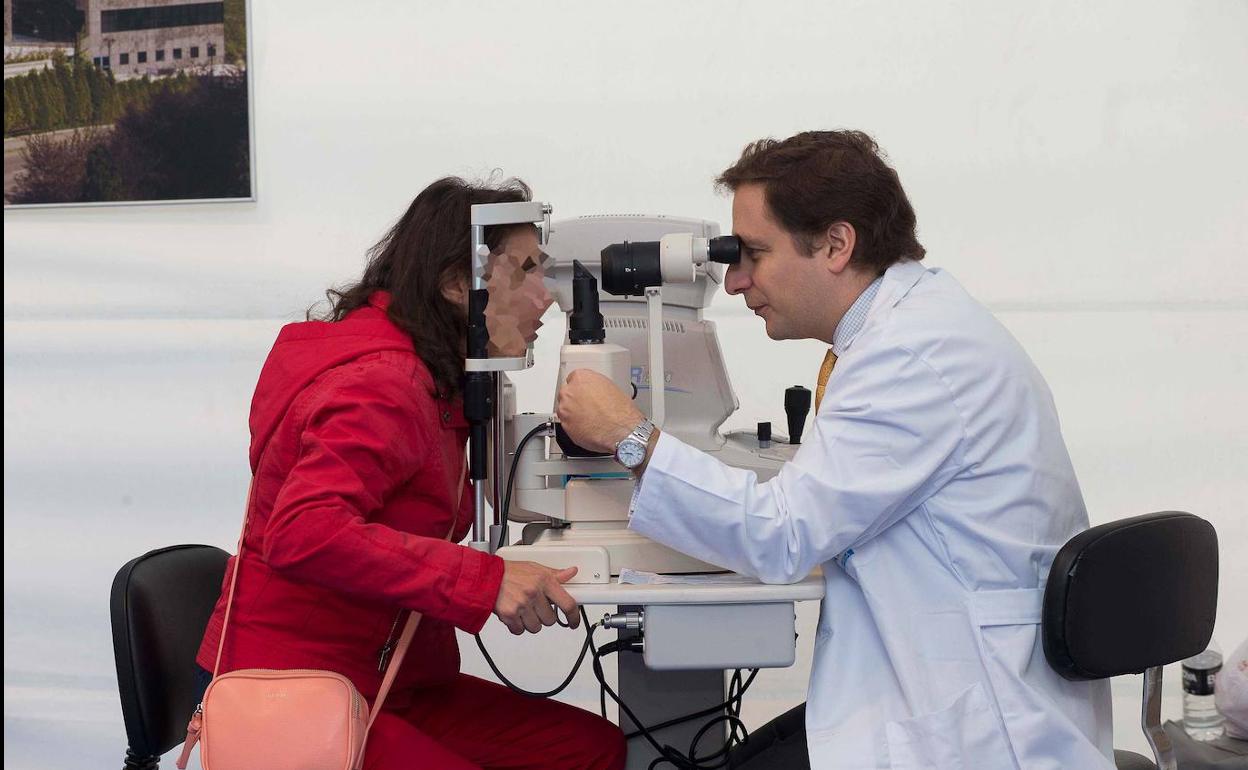 Revisiones oftalmológicas realizadas por la clínica Fernández-Vega. 