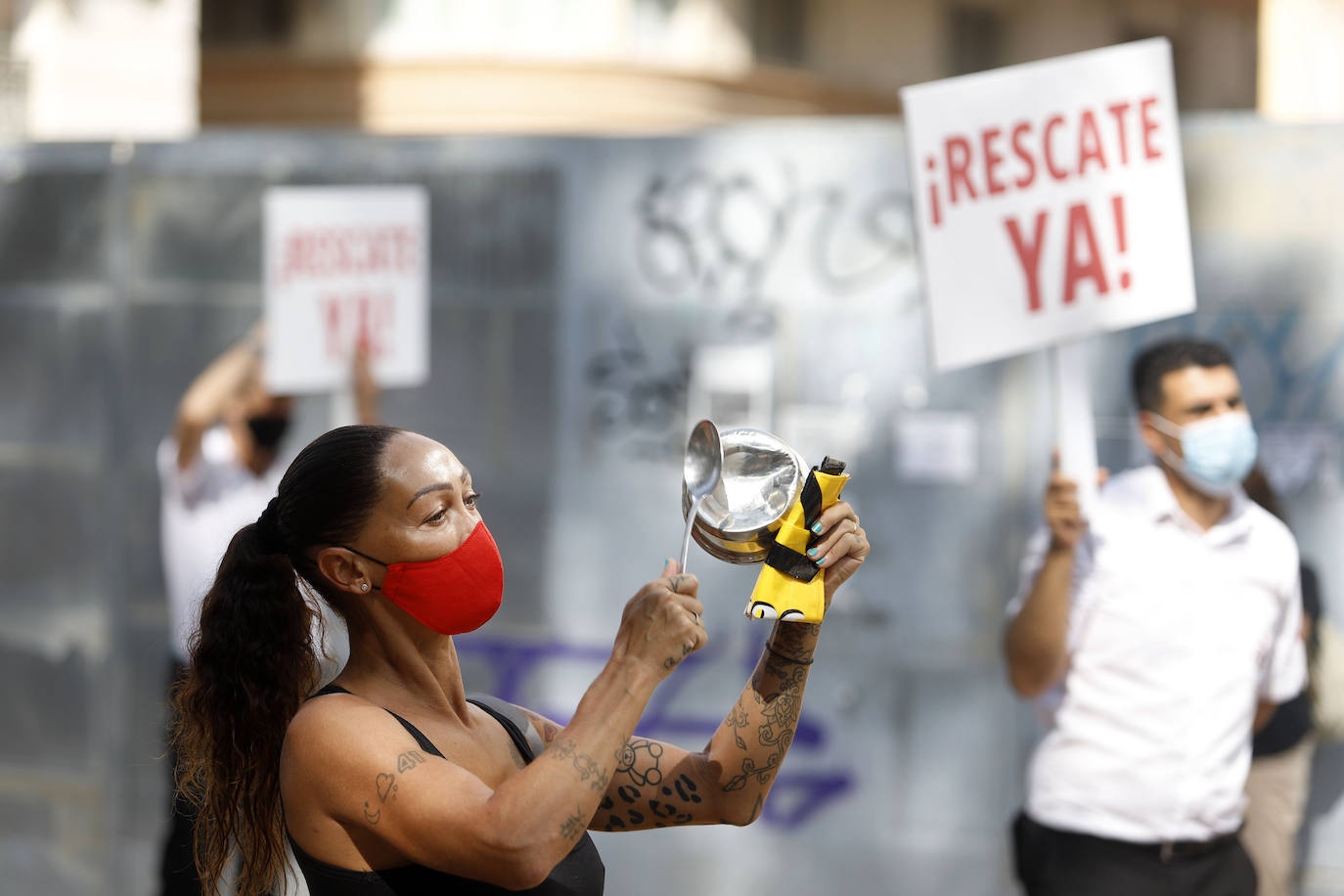 El sector hostelero y del ocio nocturno demanda una actuación de las administraciones, ya que si no, muchos se verán abocados al cierre