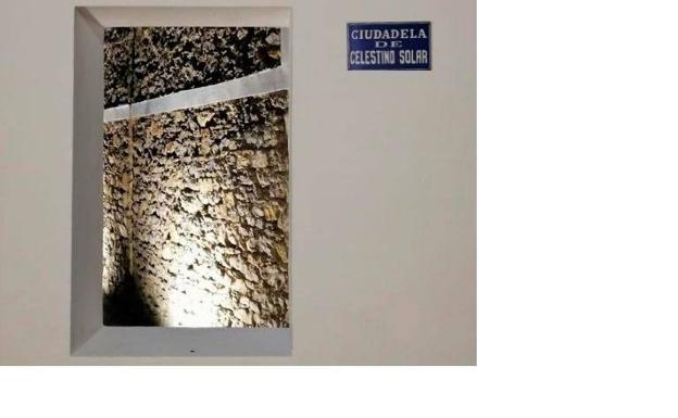Museo de la Ciudadela de Celestino Solar: 21 horas: 'Salir al fresco'. Itinerario guiado'. Aprovechando la nueva iluminación del recinto en el patio de Capua, la visita permitirá conocer cuáles eran los momentos de ocio de los hombres y mujeres que vivieron en esta ciudadela y cómo compartían ese tiempo de descanso tras el trabajo. –Inscripciones en: museoferrocarril@gijon.es