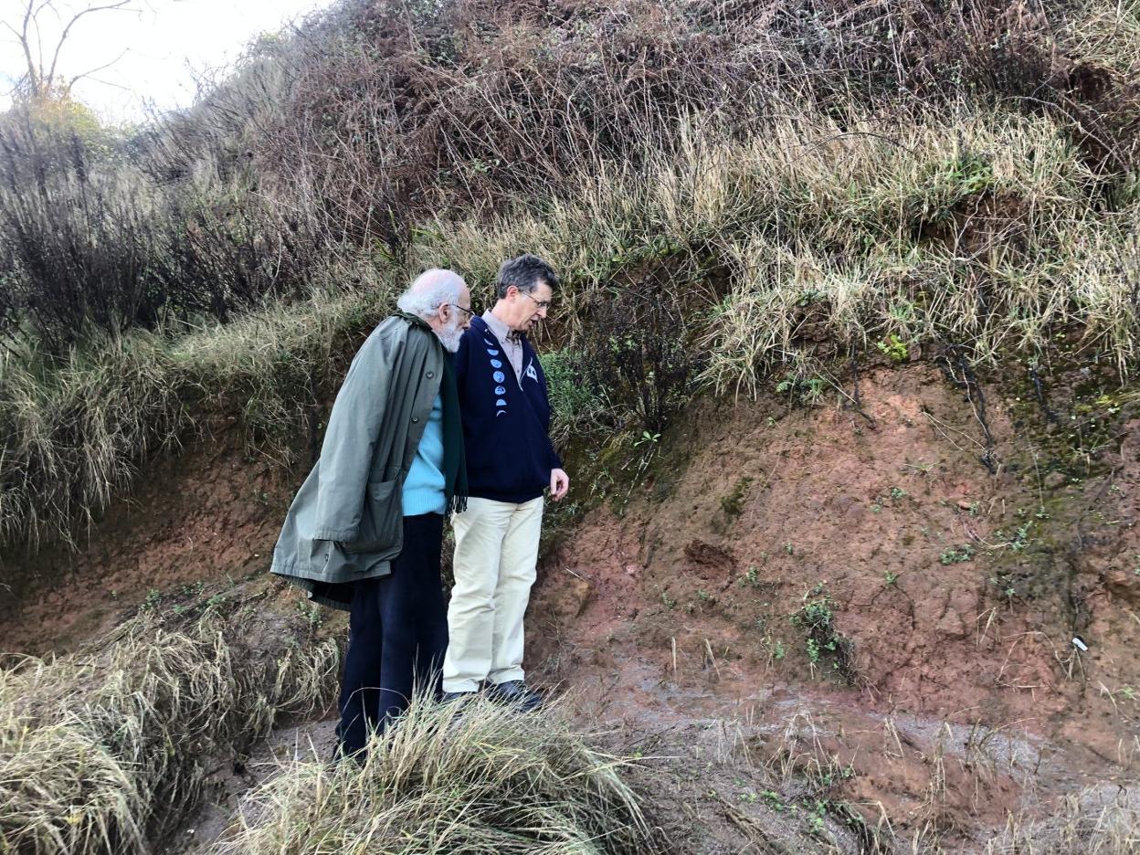 Miguel Ángel de Blas y Armando Alonso, en Huelgues. 