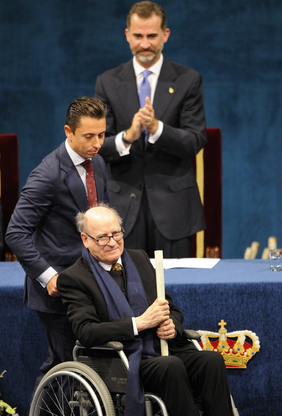 El dibujante argentino Joaquín Salvador Lavado, conocido como 'Quino' y popular por ser el creador de Mafalda, ha fallecido este miércoles en Mendoza, su ciudad natal, a los 88 años. Entre sus muchos reconocimientos, Quino obtuvo en 2014 el Premio Príncipe de Asturias de Comunicación y Humanidades. 