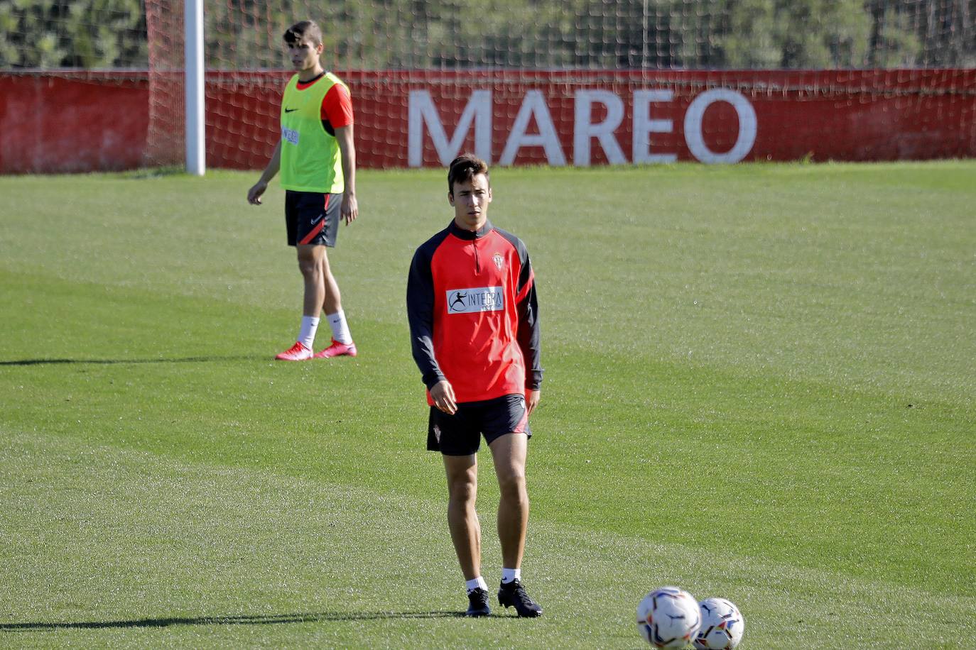 Los jugadores del Sporting tienen hoy una jornada bastante exigente, que se completará con un entrenamiento vespertino