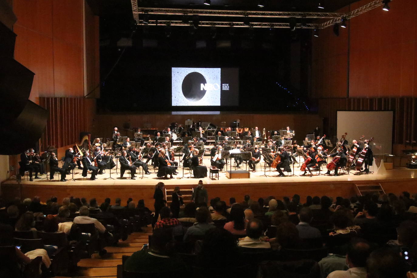 La Vega, Trascorrales o la Catedral fueron algunos de los escenarios de un evento del que el alcalde espera que «no salgan brotes, sino cultura»