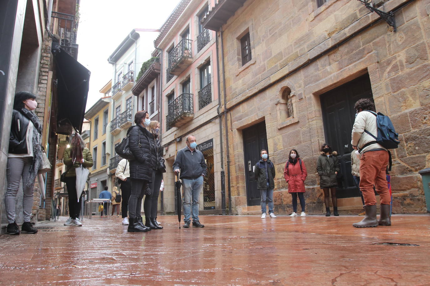 La Vega, Trascorrales o la Catedral fueron algunos de los escenarios de un evento del que el alcalde espera que «no salgan brotes, sino cultura»