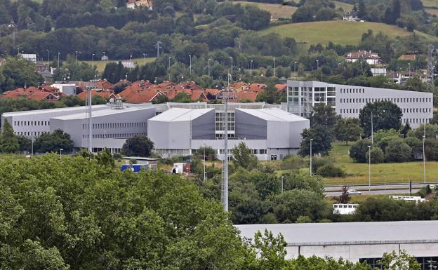 Coronavirus en Asturias | El positivo de un alumno de Ingeniería de Telecomunicación obliga a dar varias clases 'online'