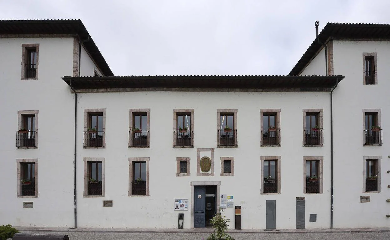 A juicio por abordar a una niña de 13 años en una biblioteca de Grado y hacerle preguntas sobre sexo El Comercio Diario de Asturias