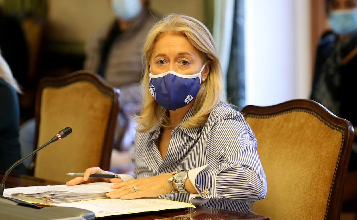 Cristina Coto, portavoz de Vox en el Ayuntamiento de Oviedo 