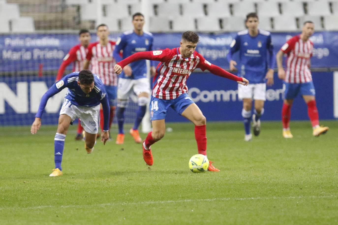 Fotos: Las mejores imágenes del derbi asturiano. Oviedo - Sporting