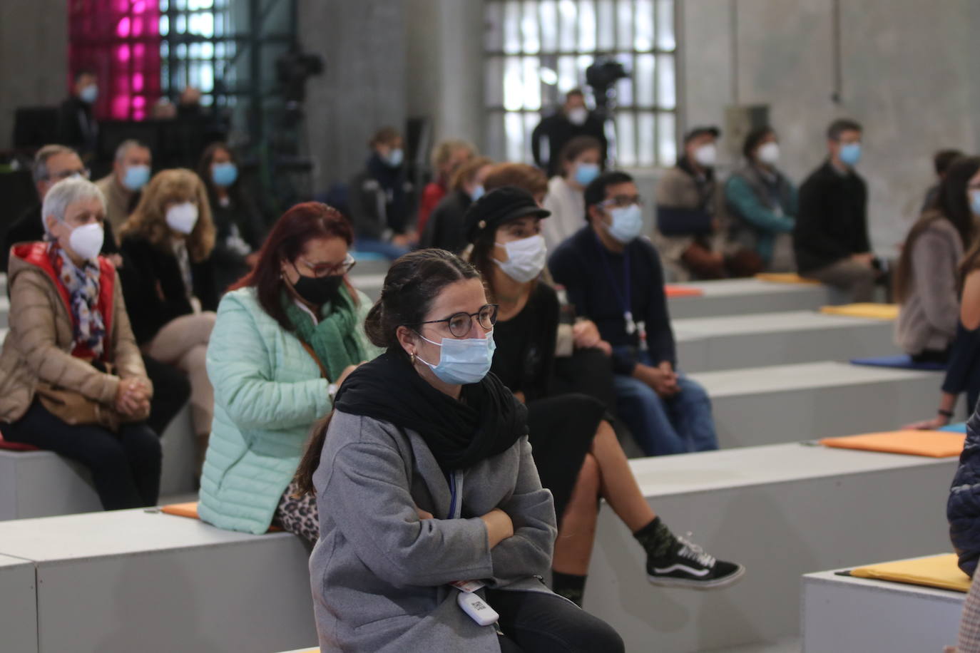 Responsables sanitarios españoles que trabajan en primera línea contra la covid-19 han advertido que la magnitud de esta segunda ola dependerá de la responsabilidad individual, que será fundamental para evitar que se convierta en «un tsunami». Lo han dicho en una mesa redonda celebrada en la Fábrica de Armas de la Vega, dentro de los actos de la semana de los Premios Princesa de Asturias 2020.