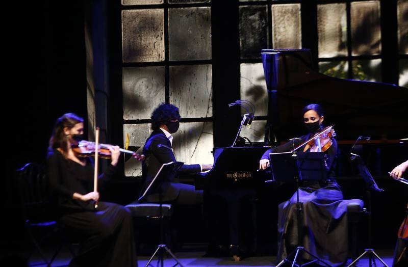 Concierto de Enol Ensemble con un repertorio que incluye piezas musicales compuestas por los galardonados con el Premio Princesa de Asturias de las Artes 2020, John Williams y Ennio Morricone, y adaptadas a un formato de cámara.