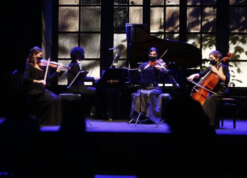 Concierto de Enol Ensemble con un repertorio que incluye piezas musicales compuestas por los galardonados con el Premio Princesa de Asturias de las Artes 2020, John Williams y Ennio Morricone, y adaptadas a un formato de cámara.