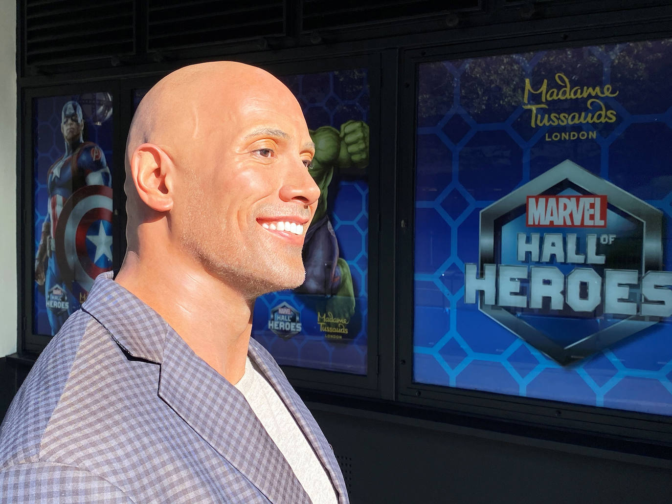  Dwayne Johnson (La Roca) apoya a Joe Biden