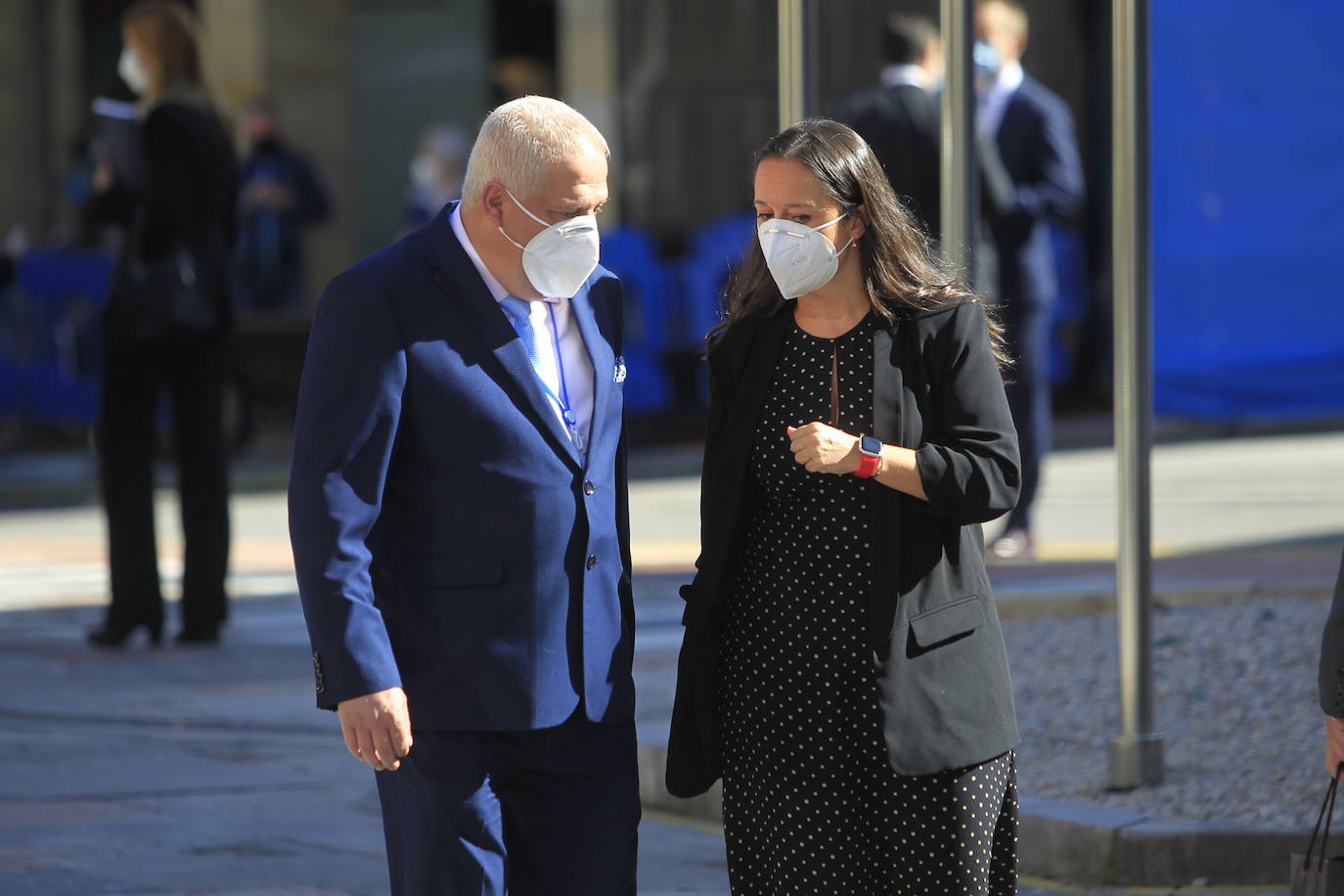 Premiados, patronos de la Fundación Princesa de Asturias y presidentes de los jurados de cada uno de los galardones han acudido a la recepción que la Familia Real ha ofrecido en el Hotel de la Reconquista.