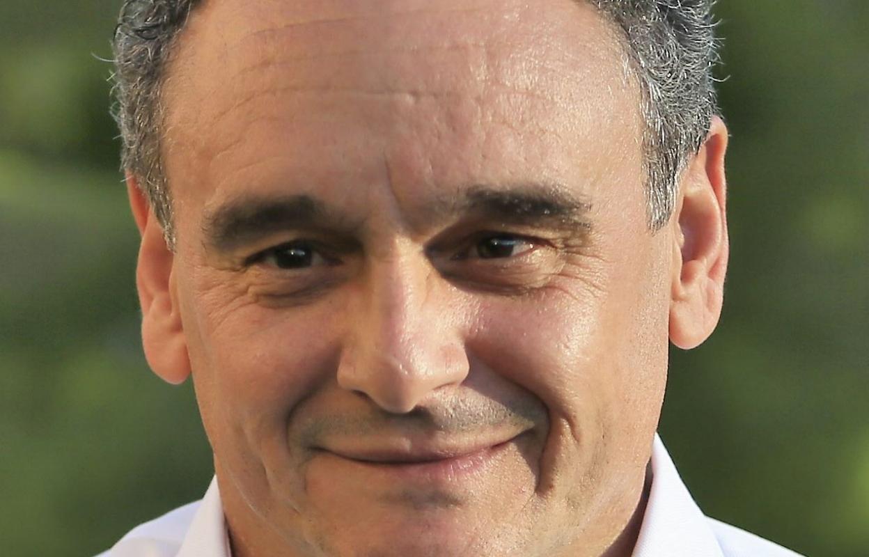 Juan Cañal, alcalde de Nava.