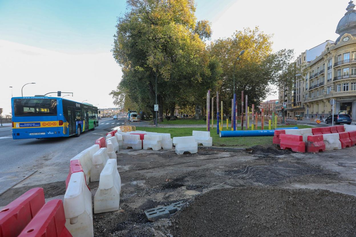 La reforma de la calle de El Muelle se abordará a la vez que la del parque. 