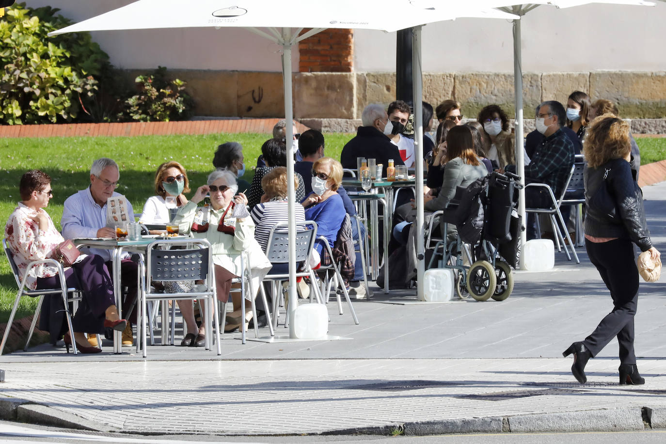 Este domingo la región disfruta de temperaturas más altas y cielo despejado, un panorama que se prolongará solo un día más. El martes regresarán las lluvias.