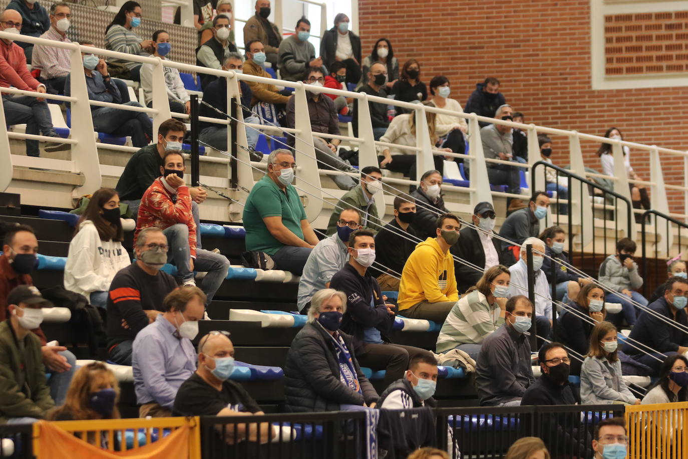 Fotos: Liberbank Oviedo Baloncesto 64 - 78 Breogán Lugo