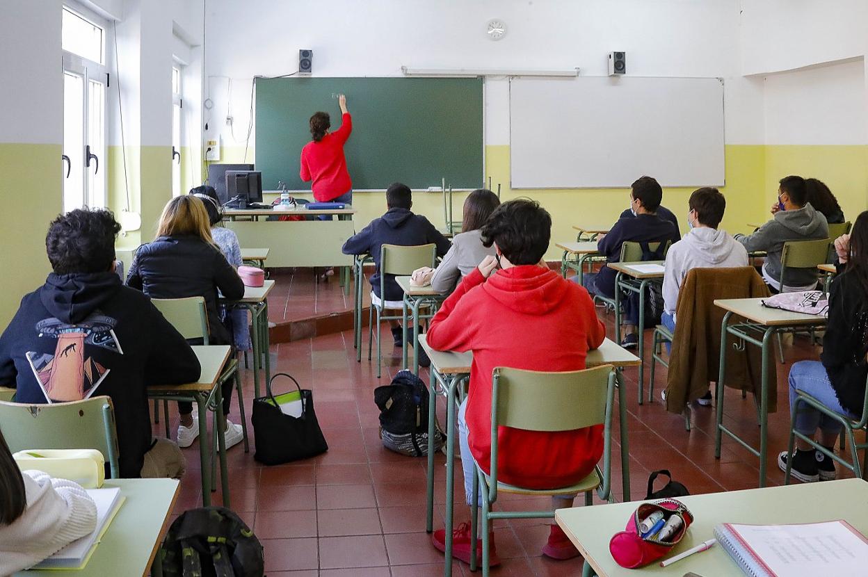 Estudiantes de un instituto asturiano este curso. 