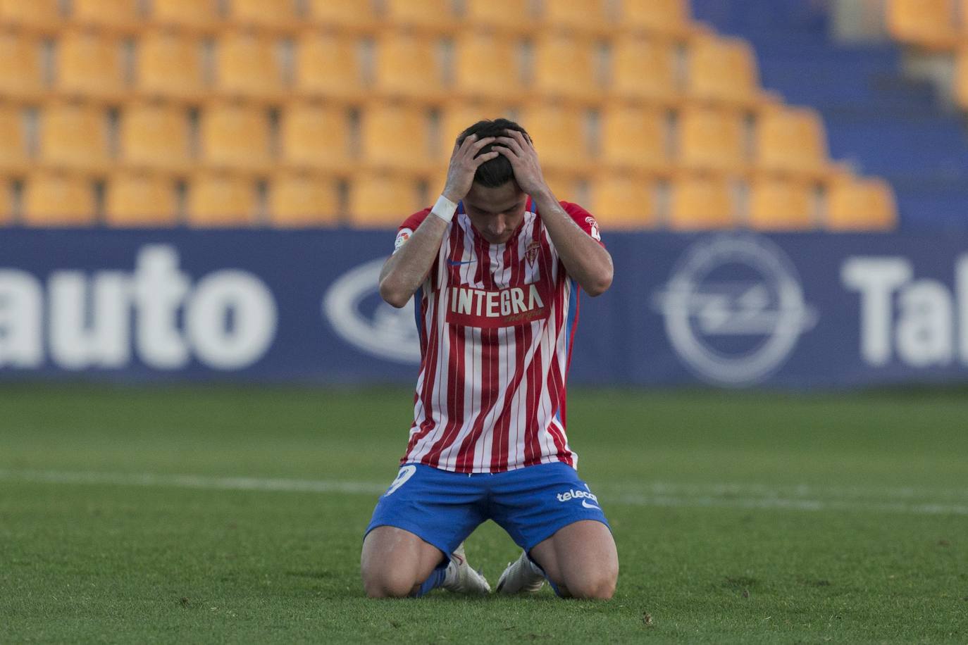 Fotos: Las imágenes del partido entre el Alcorcón - Sporting