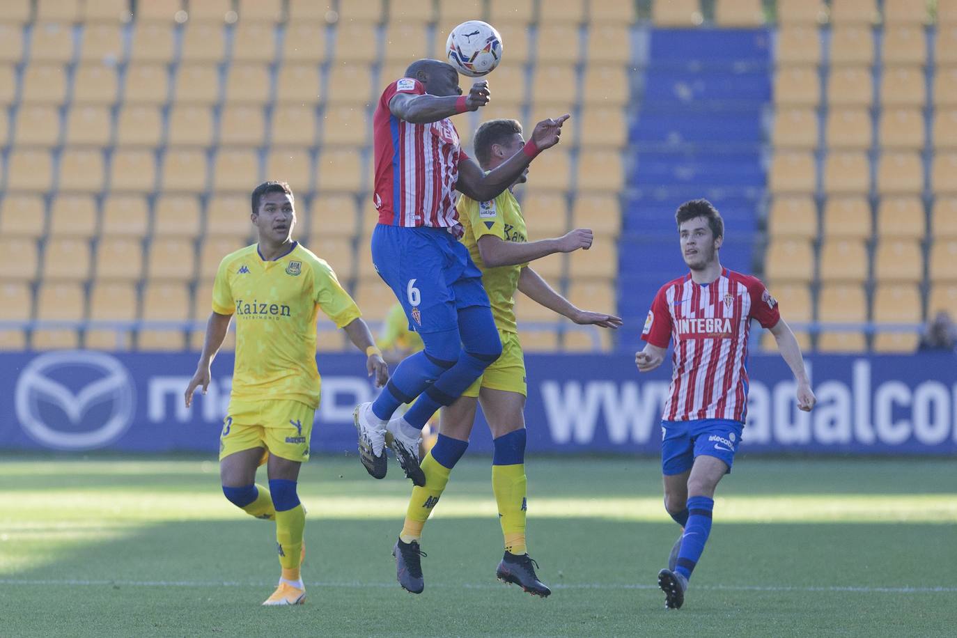 Fotos: Las imágenes del partido entre el Alcorcón - Sporting