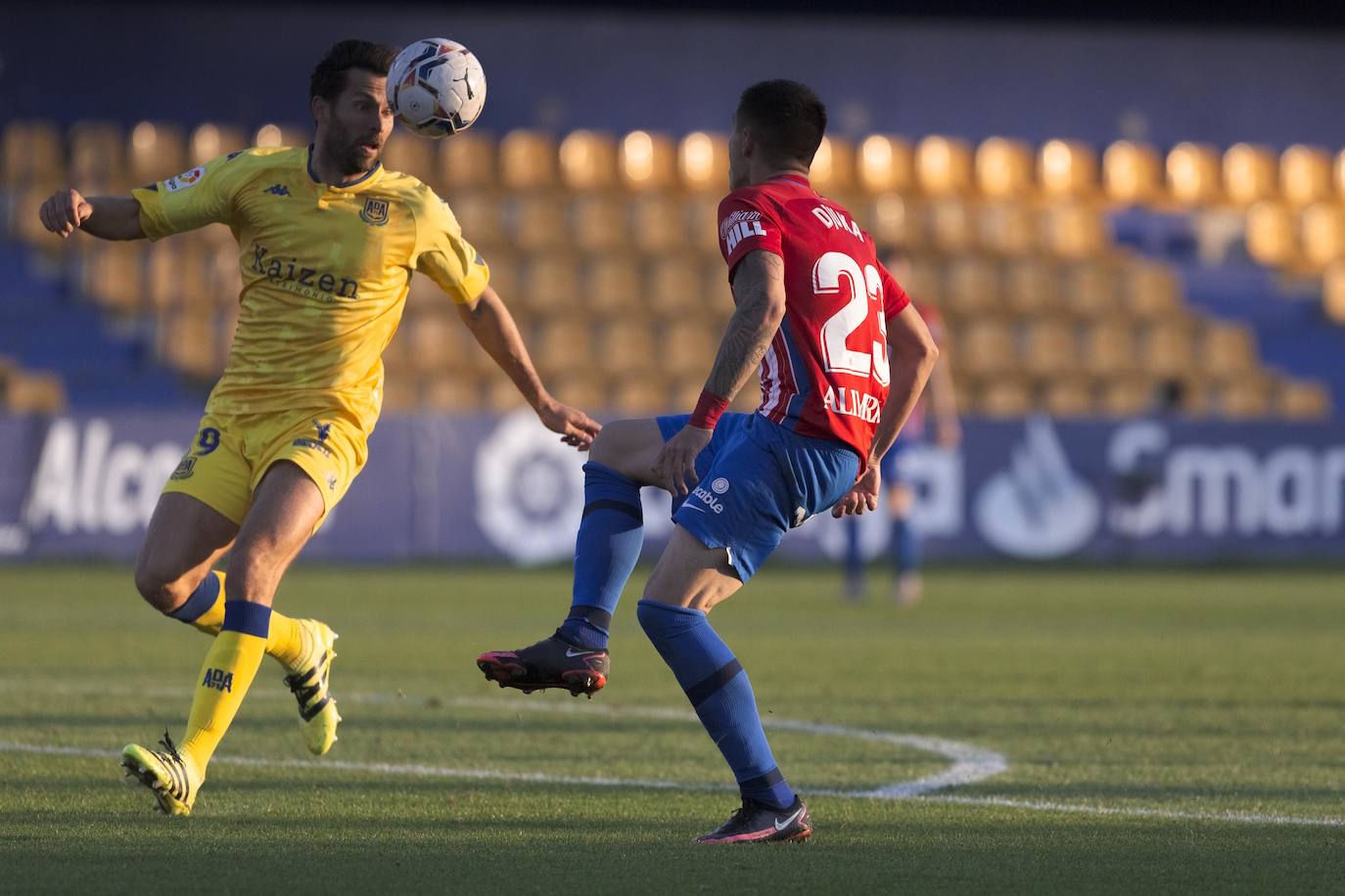 Fotos: Las imágenes del partido entre el Alcorcón - Sporting