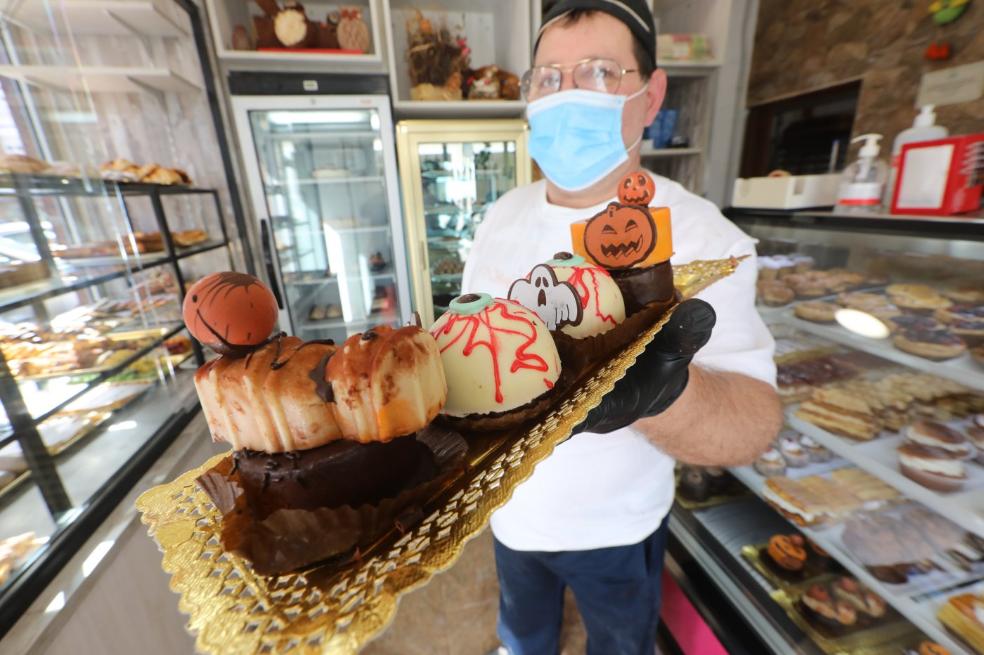 Calabazas y calaveras dan sabor a Halloween