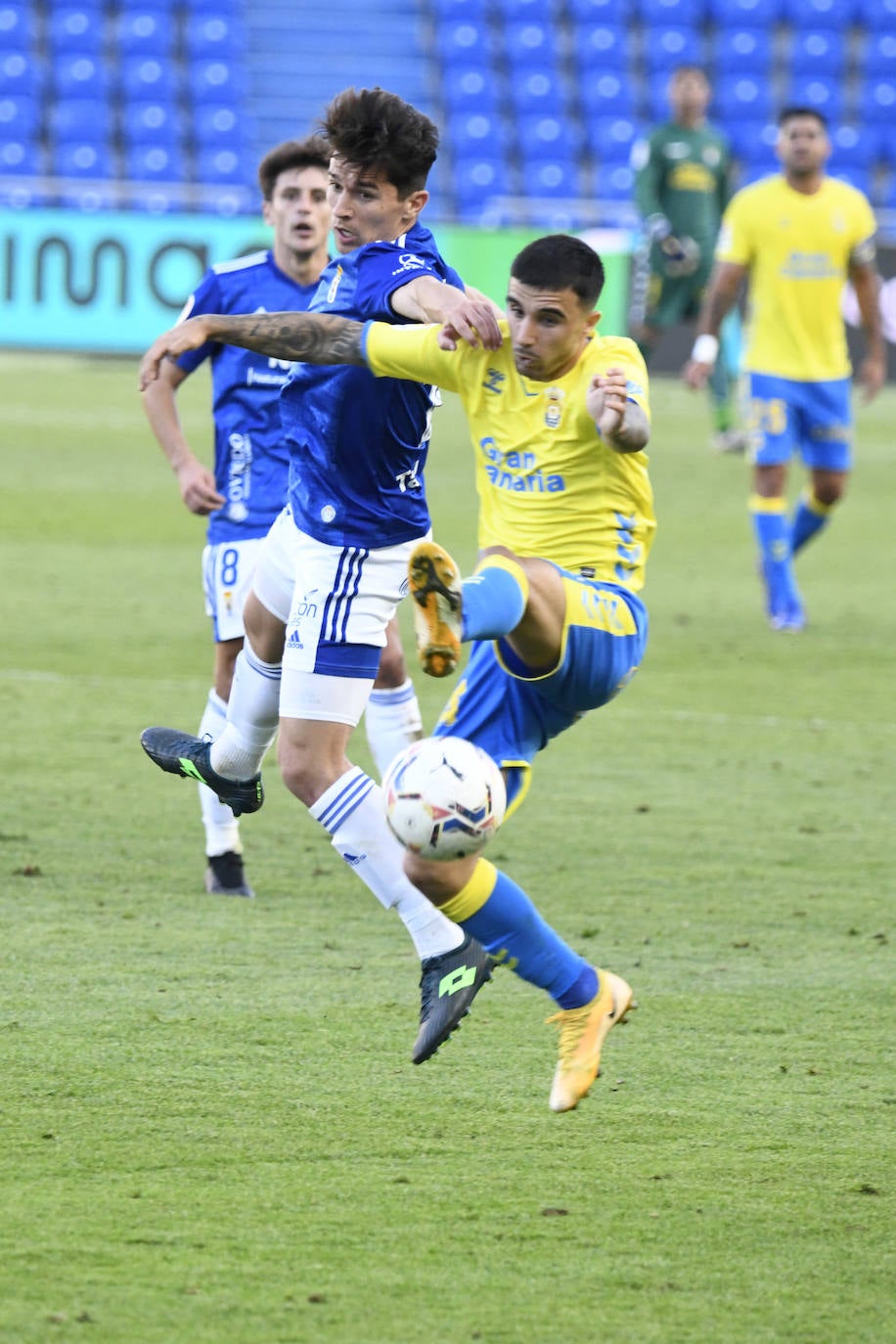 Jugadas del partido disputado este sábado en tierras canarias entre Las Palmas y el Real Oviedo. 