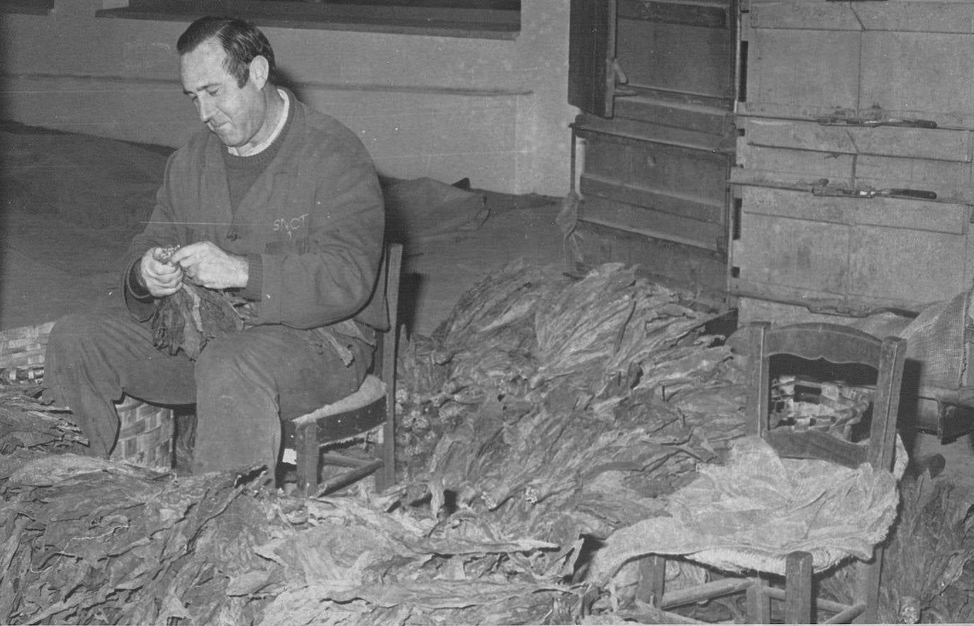 El histórico edificio de Tabacalera en Gijón, de 6.900 metros cuadrados y cinco plantas, será recuperado para usos culturales. Será una nueva etapa para un emblemático inmueble que fue también iglesia y vicaría.