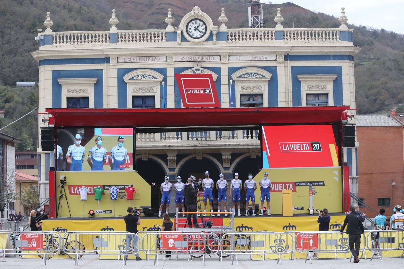 Segunda jornada de la Vuelta Ciclista en tierras asturianas, que transcurrió entre Pola de Laviana y L'Angliru.