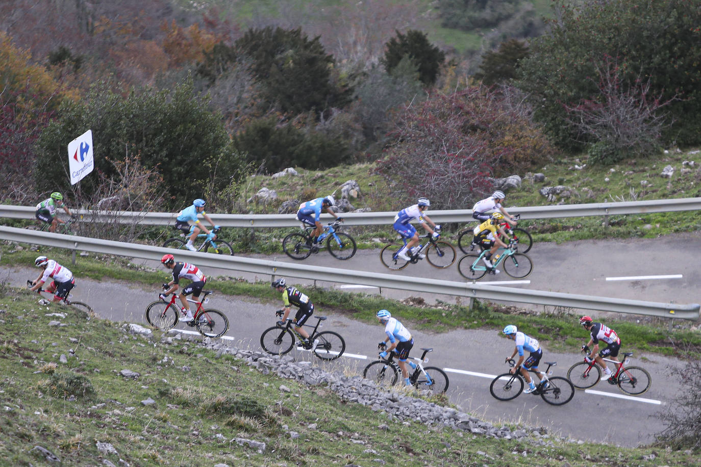 Segunda jornada de la Vuelta Ciclista en tierras asturianas, que transcurrió entre Pola de Laviana y L'Angliru.