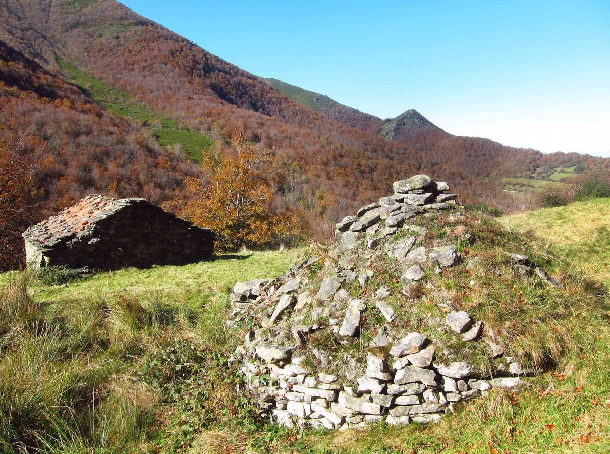 Fotos: Paseo otoñal hasta los corros de la Braña de las Cadenas