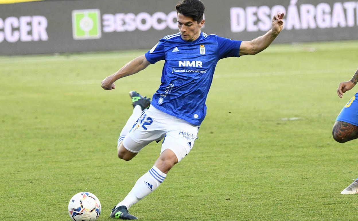 El Oviedo sigue su escalada