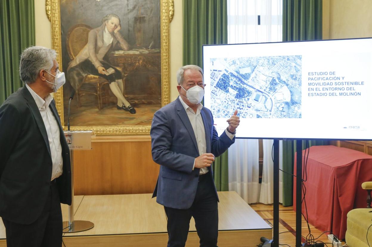 Martín, en la presentación del estudio del entorno de El Molinón. 